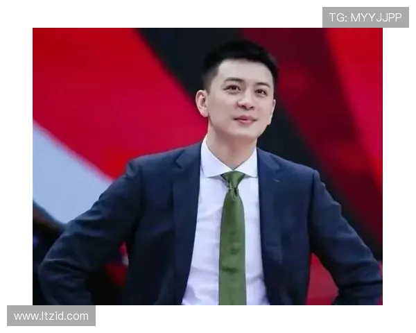 杨鸣回应战术质疑赞扬新人直指上半场问题